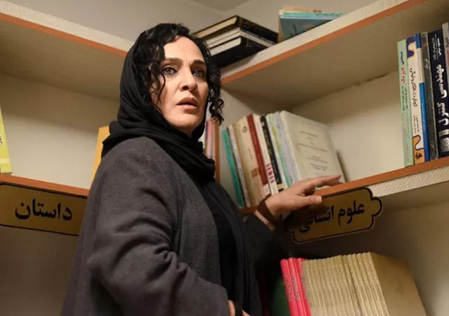 دانلود فیلم داستان دست انداز